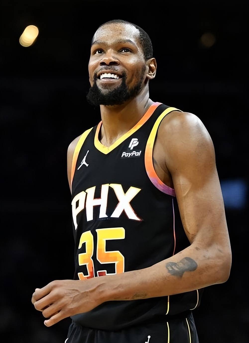 凭借稳定的 凭借稳定的