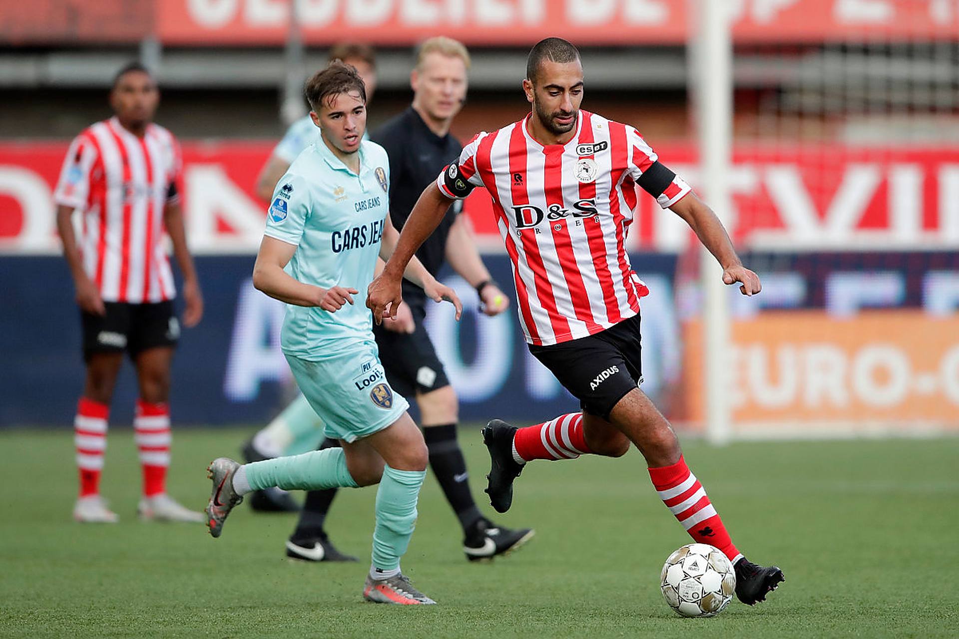 而是全方位 而是全方位